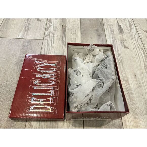 Delicacy dressy black slide on heels with diamonds size 7 1/2 - Picture 2 of 9